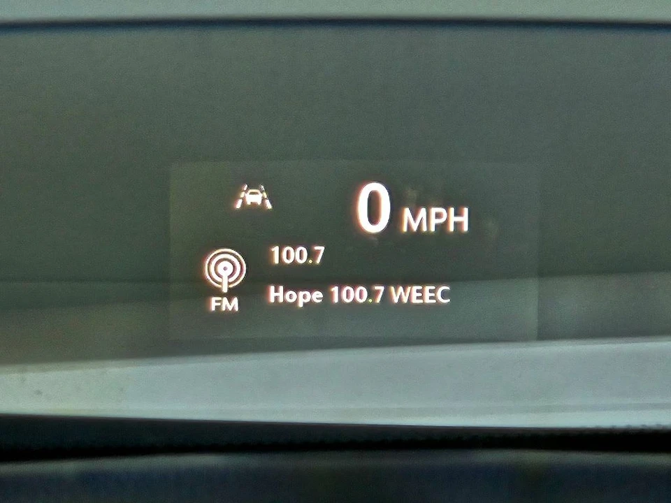2024 GMC Terrain - Image 6 of 12