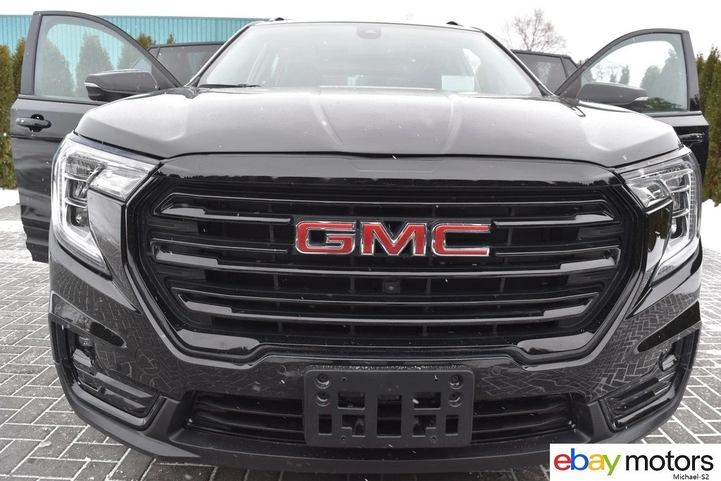 2024 GMC Terrain - Image 20 of 21