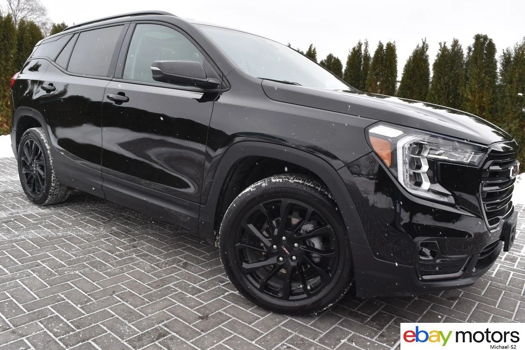 2024 GMC Terrain - Image 3 of 21