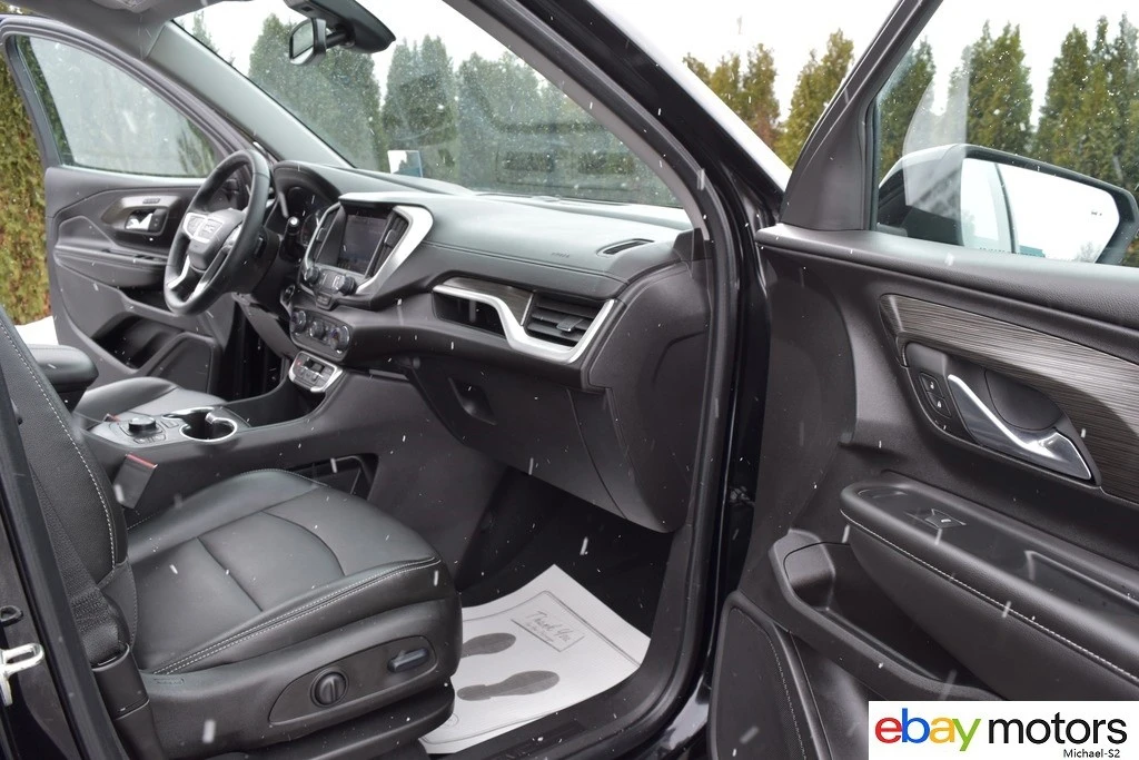 2024 GMC Terrain - Image 17 of 21