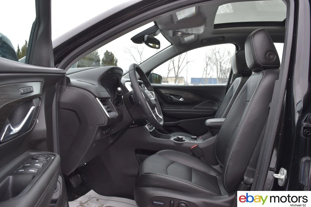 2024 GMC Terrain - Image 10 of 21