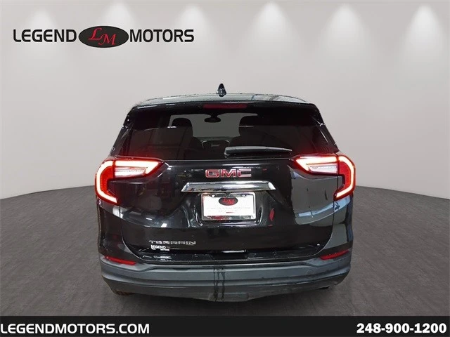 2024 GMC Terrain - Image 7 of 12