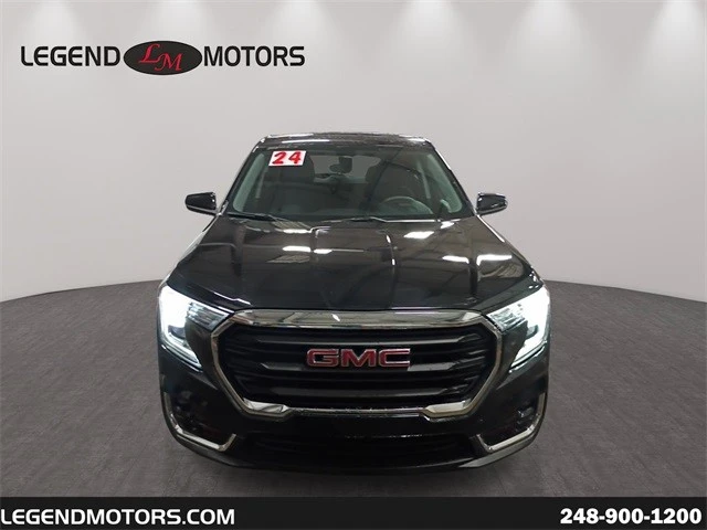 2024 GMC Terrain - Image 3 of 12