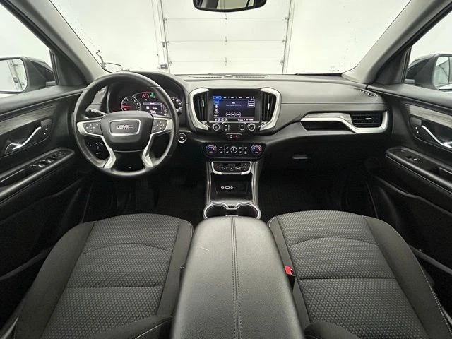 2024 GMC Terrain - Image 2 of 12