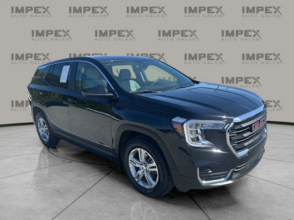 2024 GMC Terrain - Image 7 of 12