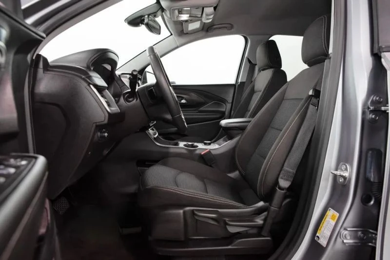 2024 GMC Terrain - Image 7 of 12