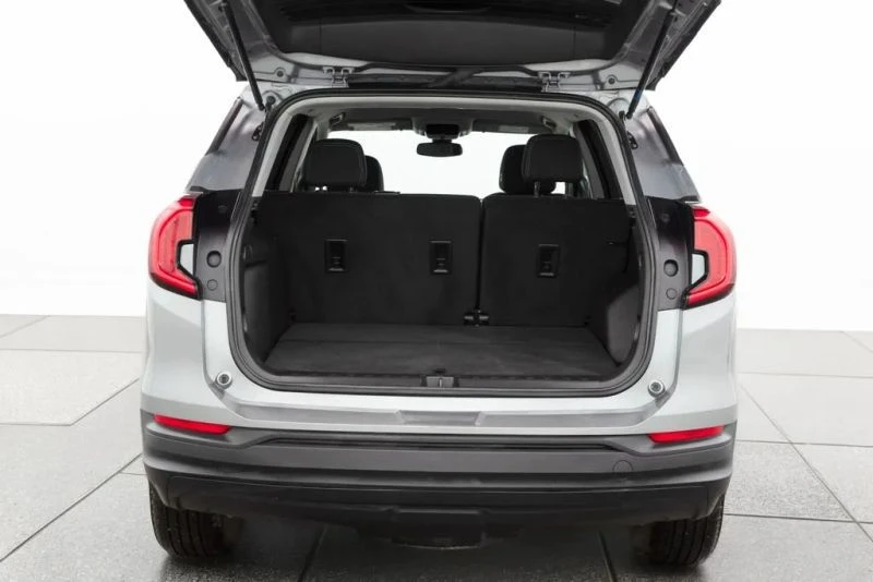 2024 GMC Terrain - Image 12 of 12