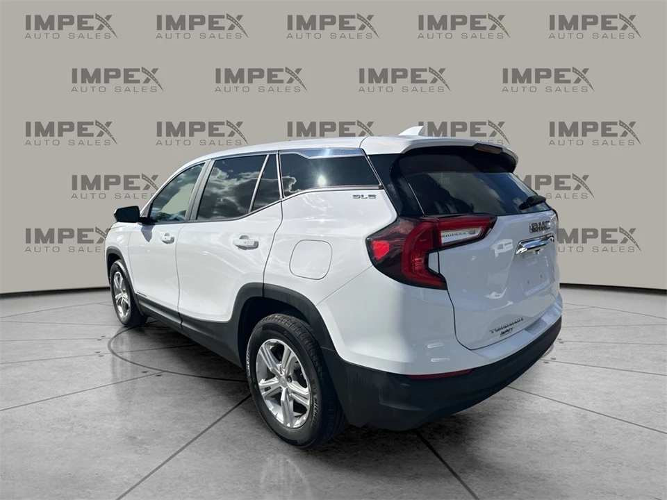 2024 GMC Terrain - Image 3 of 12