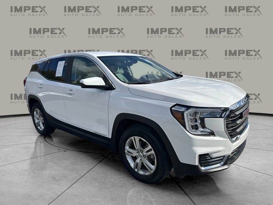 2024 GMC Terrain - Image 7 of 12