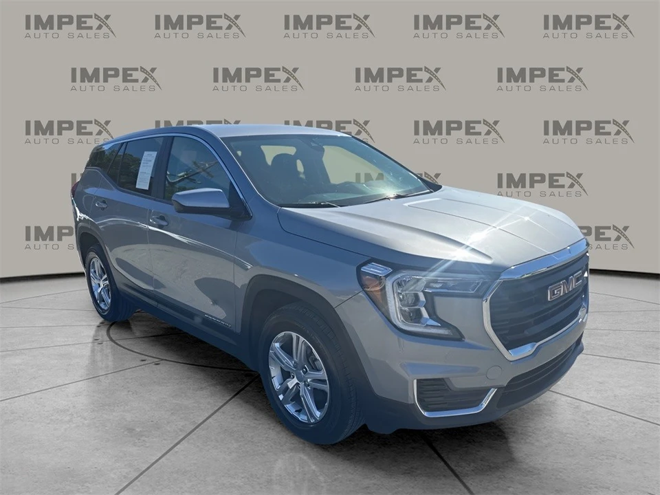 2024 GMC Terrain - Image 7 of 12