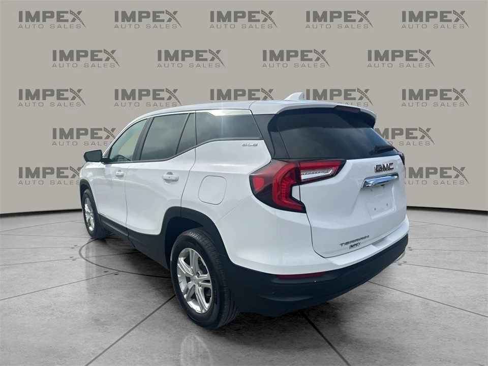 2024 GMC Terrain - Image 3 of 12