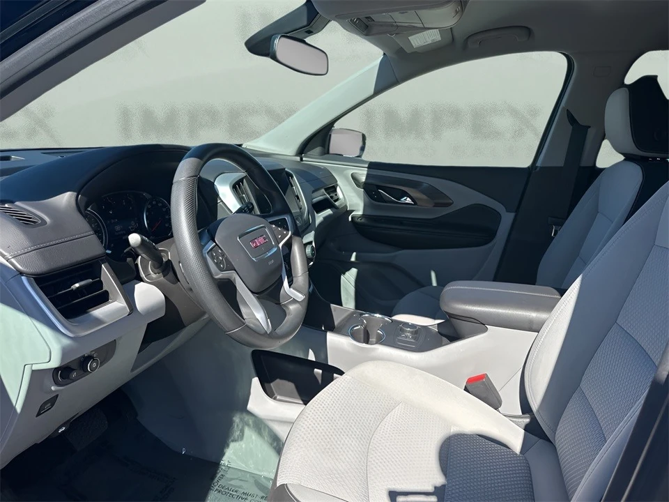 2024 GMC Terrain - Image 9 of 12
