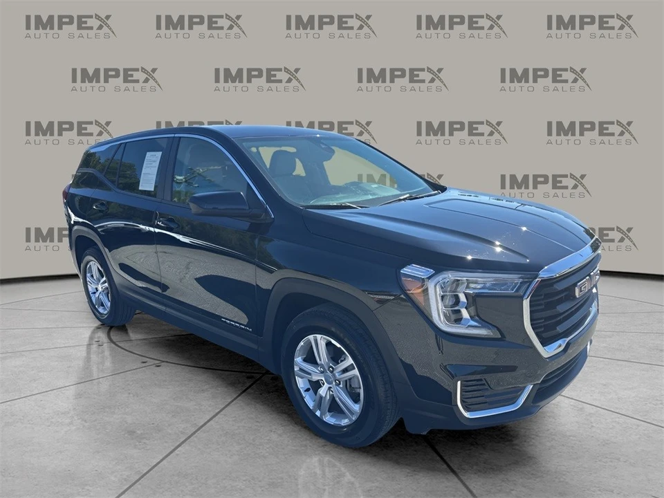 2024 GMC Terrain - Image 7 of 12