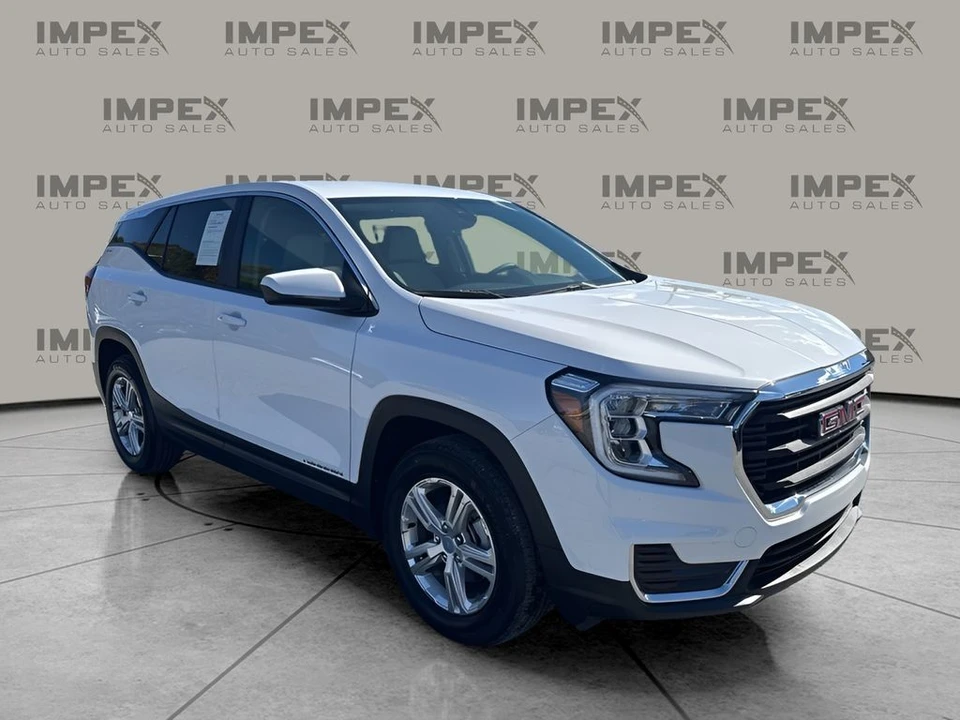 2024 GMC Terrain - Image 7 of 12