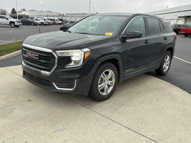 2024 GMC Terrain - Image 3 of 12