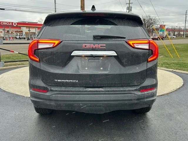 2024 GMC Terrain - Image 6 of 12