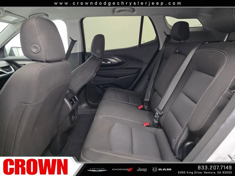 2024 GMC Terrain - Image 17 of 21