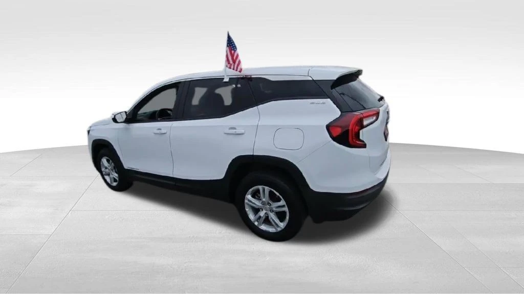 2024 GMC Terrain - Image 6 of 12