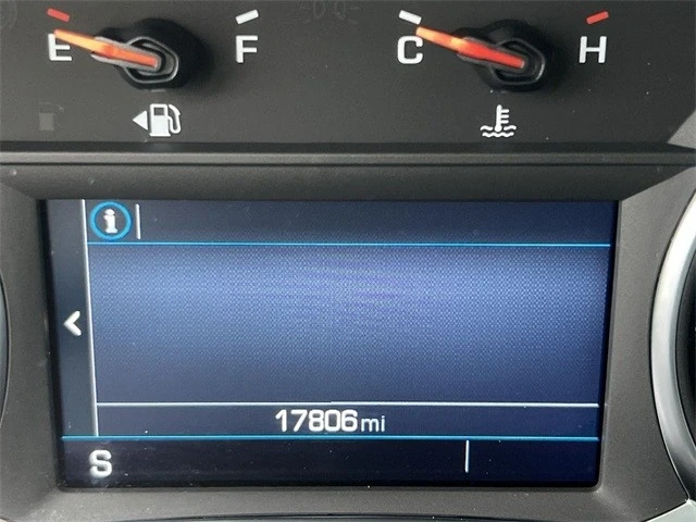 2024 GMC Terrain - Image 12 of 21