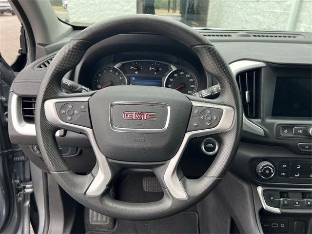 2024 GMC Terrain - Image 11 of 21