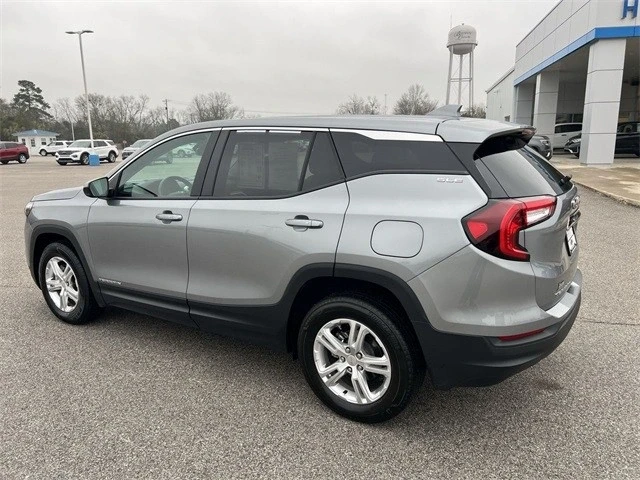 2024 GMC Terrain - Image 6 of 21
