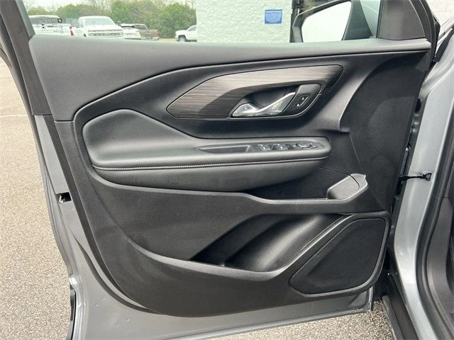 2024 GMC Terrain - Image 21 of 21