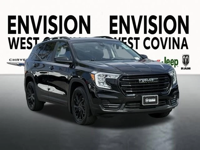 2024 GMC Terrain - Image 2 of 12