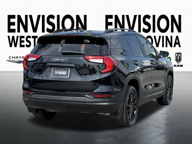 2024 GMC Terrain - Image 11 of 12
