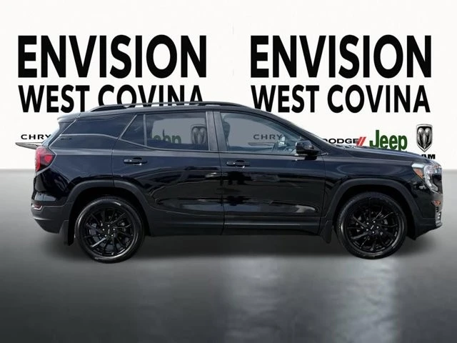 2024 GMC Terrain - Image 12 of 12