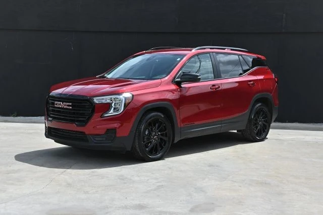 2024 GMC Terrain - Image 2 of 21