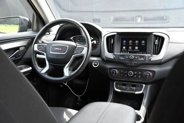 2024 GMC Terrain - Image 14 of 21