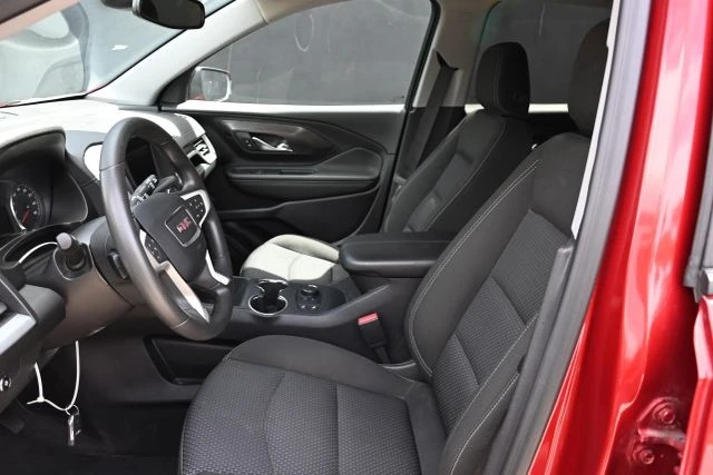 2024 GMC Terrain - Image 18 of 21