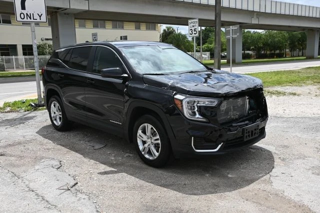 2024 GMC Terrain - Image 2 of 18