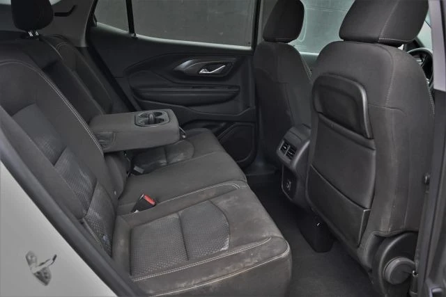 2024 GMC Terrain - Image 18 of 20