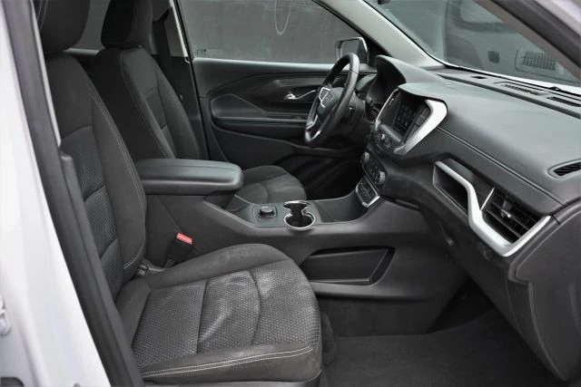 2024 GMC Terrain - Image 15 of 20