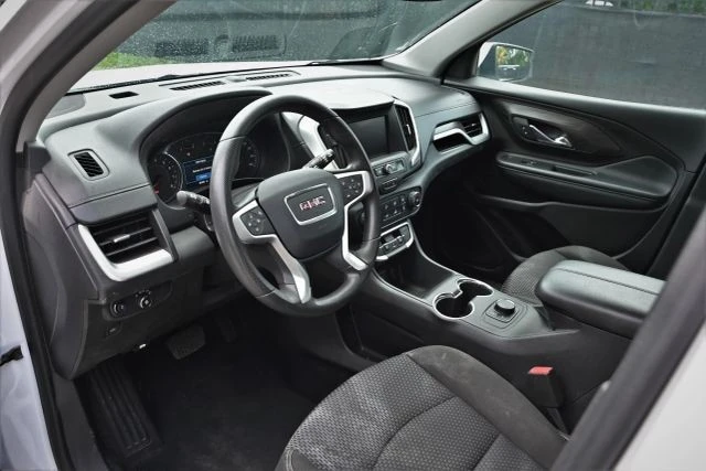 2024 GMC Terrain - Image 14 of 20