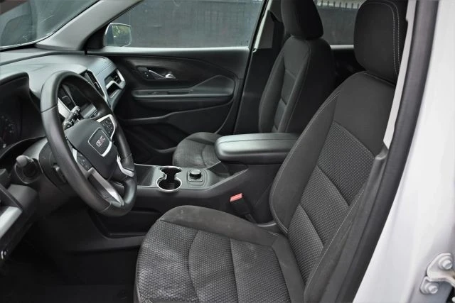2024 GMC Terrain - Image 12 of 20