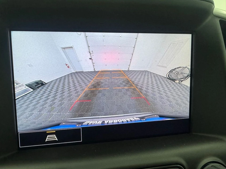 2024 GMC Terrain - Image 4 of 12