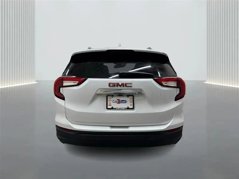 2024 GMC Terrain - Image 4 of 12