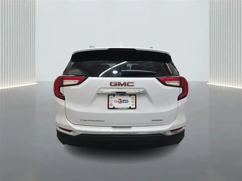 2024 GMC Terrain - Image 4 of 12