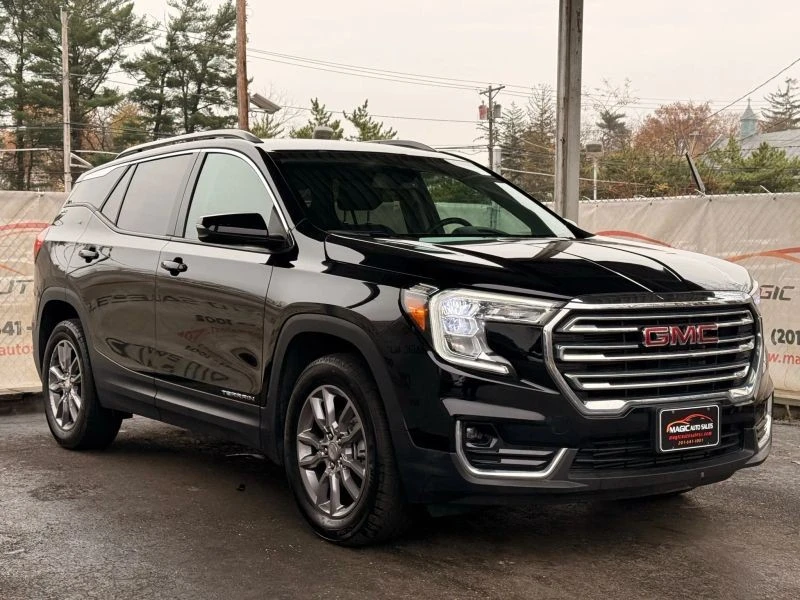 2024 GMC Terrain - Image 6 of 12