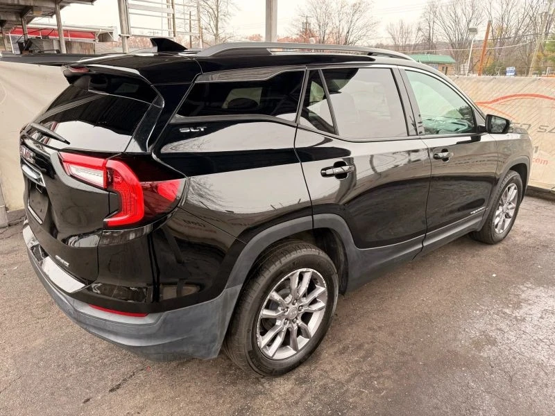 2024 GMC Terrain - Image 12 of 12