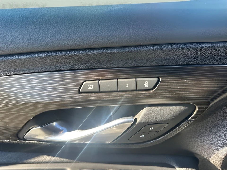 2024 GMC Terrain - Image 11 of 12