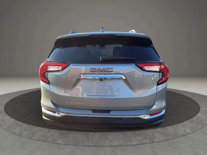 2024 GMC Terrain - Image 6 of 12