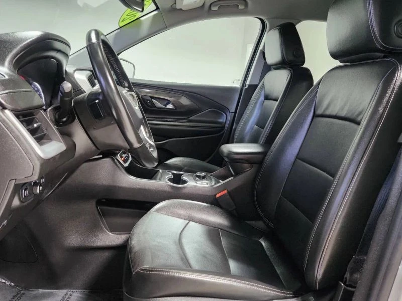 2024 GMC Terrain - Image 11 of 12