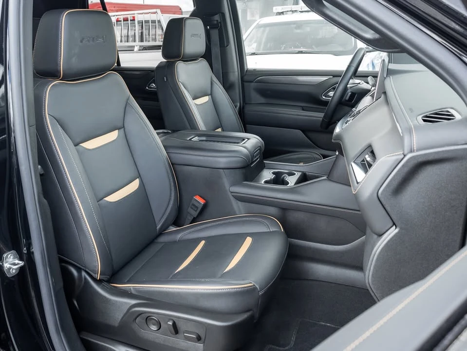 2024 GMC Yukon 5th Gen - Image 5 of 9