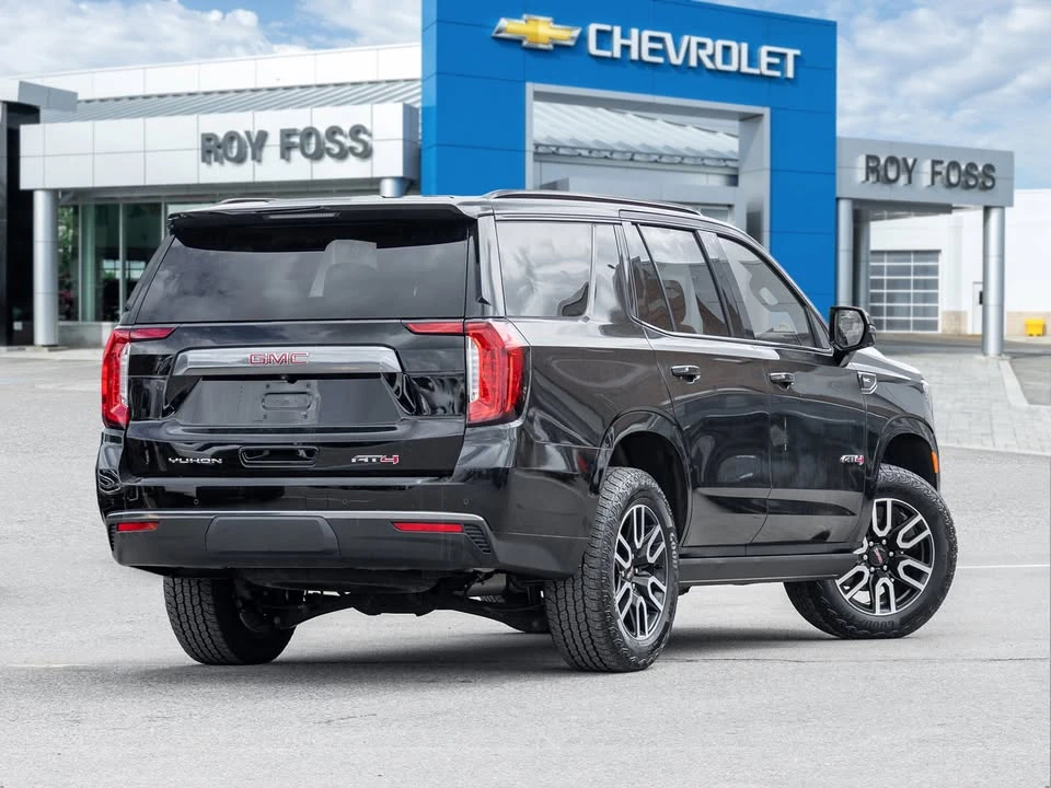 2024 GMC Yukon 5th Gen - Image 8 of 9