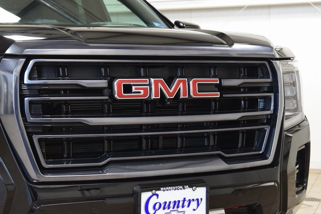 2024 GMC Yukon 5th Gen - Image 11 of 12