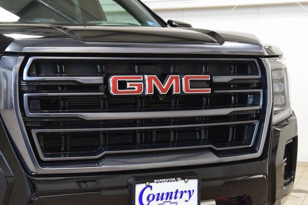 2024 GMC Yukon 5th Gen - Image 11 of 21