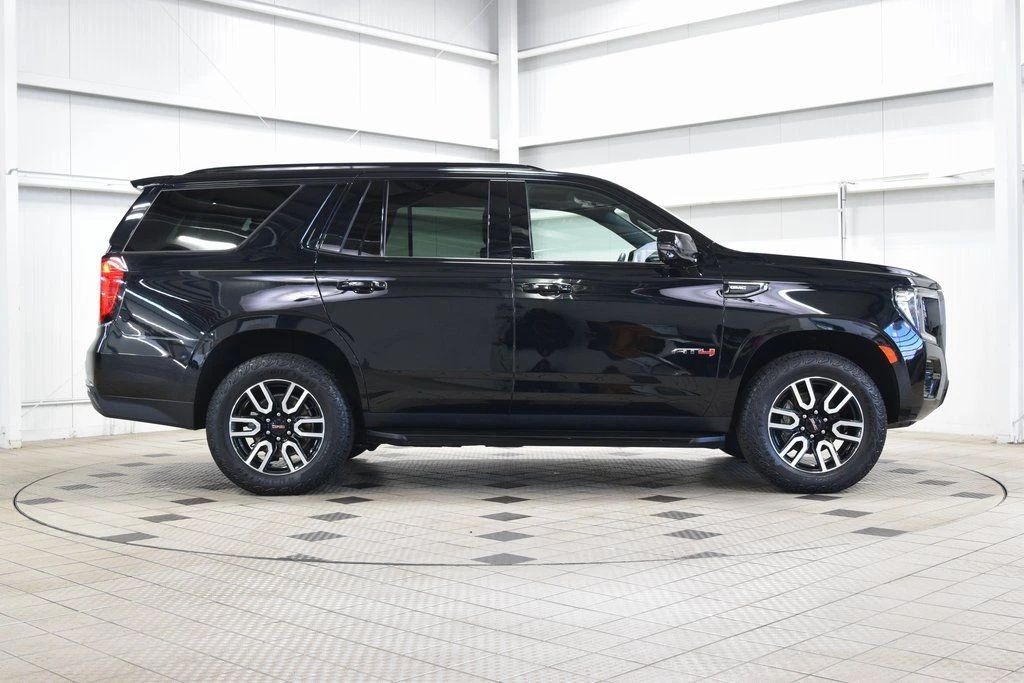 2024 GMC Yukon 5th Gen - Image 9 of 21